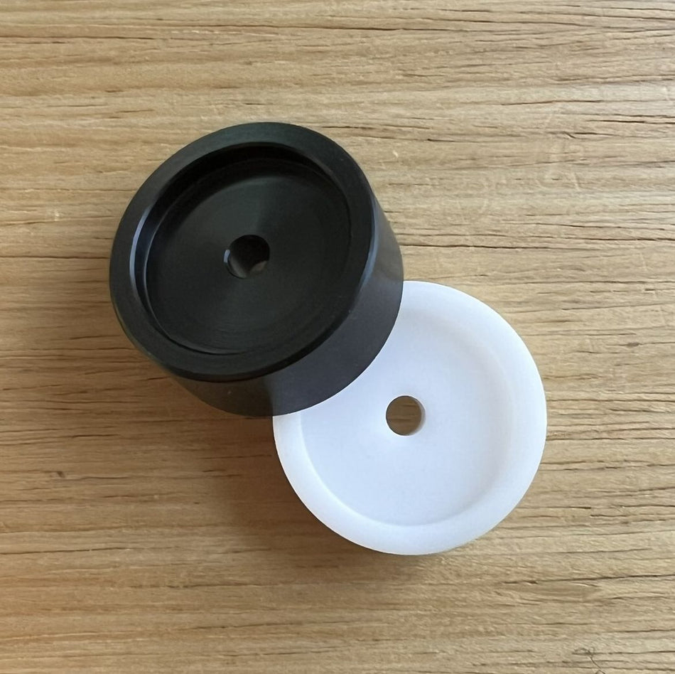 Tile spacer set